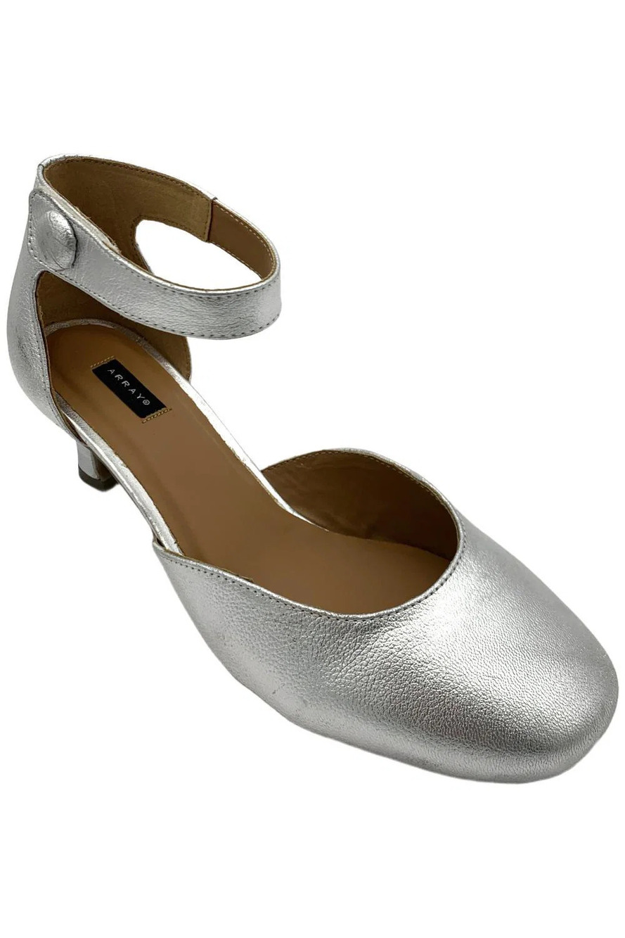 Array Women's Charlie Pump Silver - Wide
